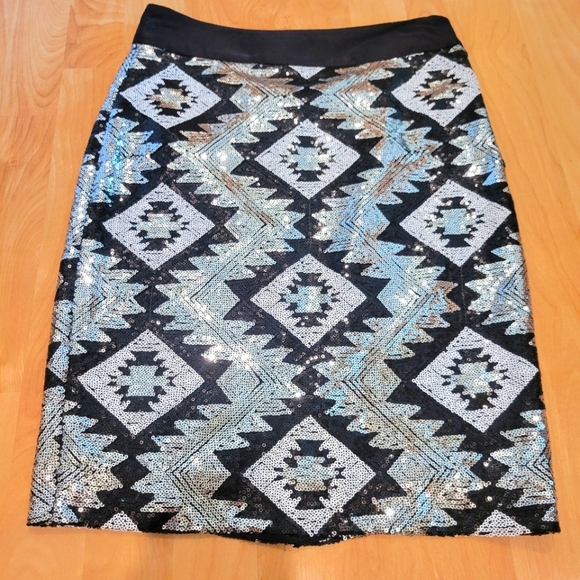 The Limited Sequin Pencil Skirt Size 0 - Picture 1 of 6